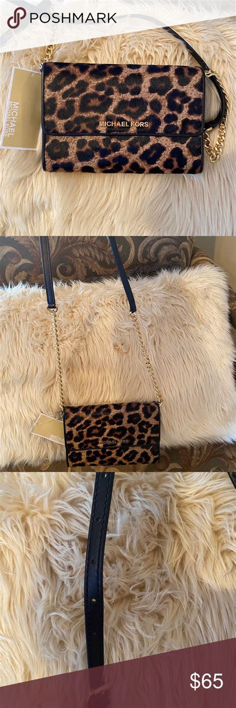 michael kors cheetah wallet
